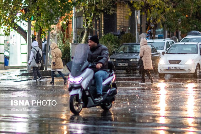 توصیه‌های ایمنی پلیس در روز بارانی و برفی تهران