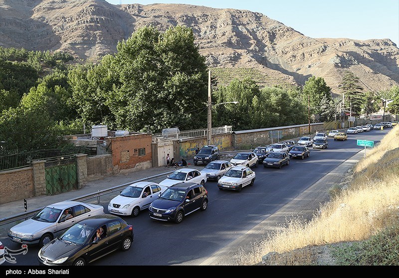 جاده چالوس جمعه 12 بهمن از ساعت 15 یکطرفه می شود