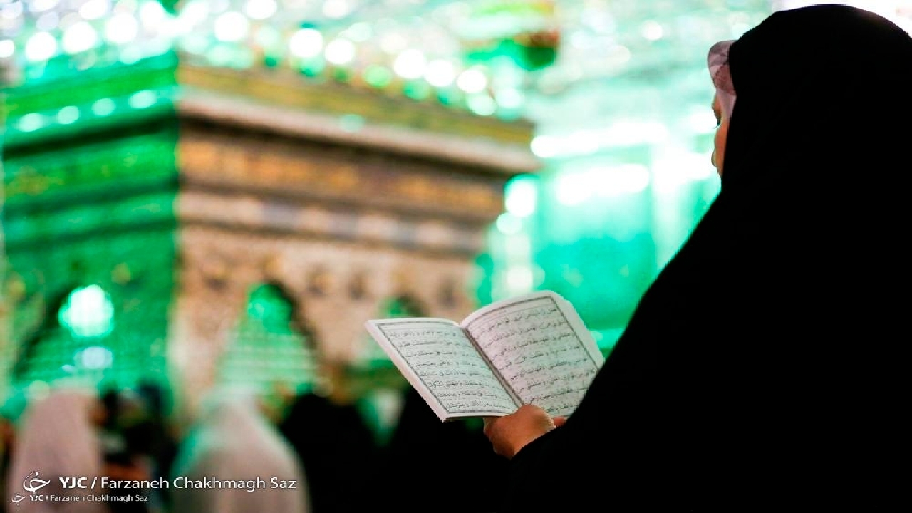 در ماه رمضان انسان از خواب بیدار می‌شود